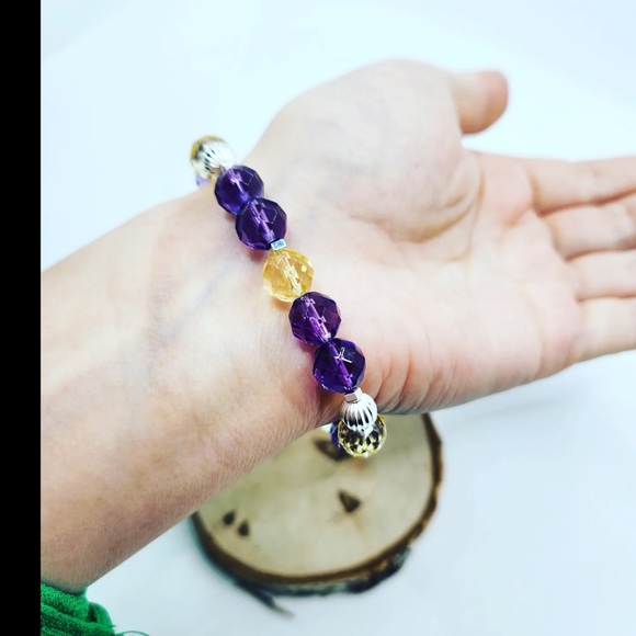 Faceted Amethyst and Citrine Bracelet 8 mm - Picture 5 of 5